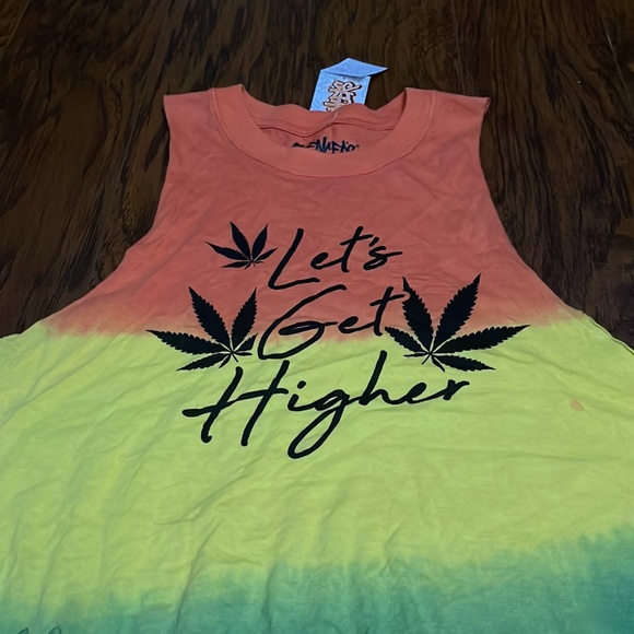 Let’s get High Top - Picture 2 of 6